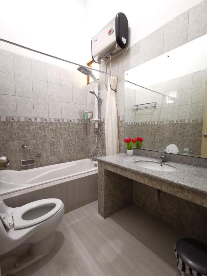 Nariska Suite Homestay Yogyakarta Exterior foto